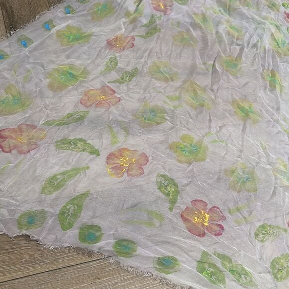 L’Oro Di Maglia Hand Painted Scarf - Picture 5 of 5